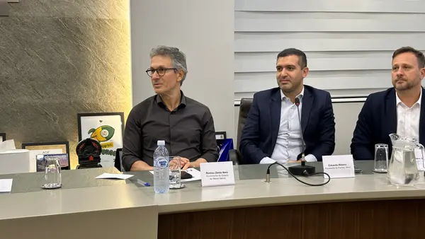Governo de Minas compartilha modelo de gestão da liberdade econômica com o setor produtivo catarinense