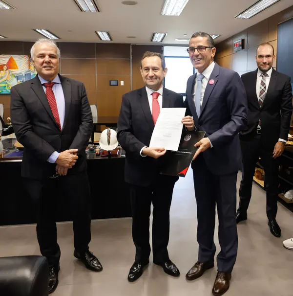 Governador em exercício participa do lançamento da cartilha sobre Fóruns Digitais