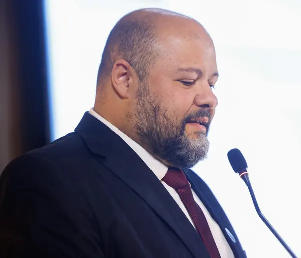 Governo do Estado adota medidas de proteção ao comércio exterior de Minas Gerais em razão dos riscos pelo tarifaço dos EUA