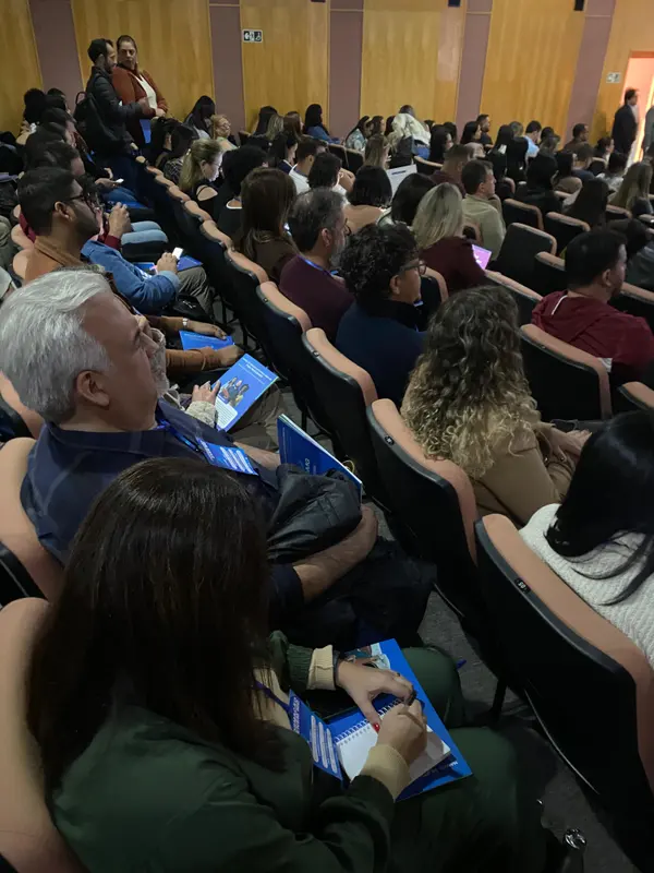 Minas reúne 250 educadores em Belo Horizonte e reforça preparação dos professores para o Enem