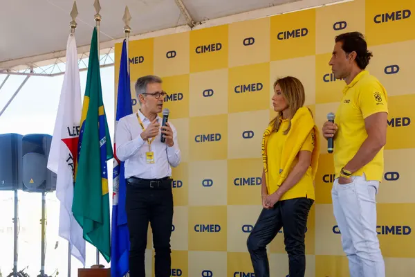 Governo de Minas acompanha anúncio de investimento de R$ 90 milhões de empresa farmacêutica no Sul de Minas