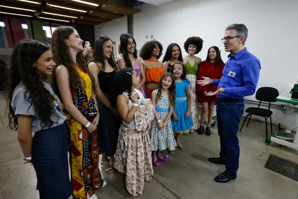 Governo de Minas expande projeto Trajeto Moda para 122 municípios até o fim de 2026