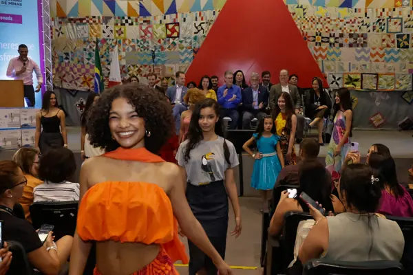 Governo de Minas expande projeto Trajeto Moda para 122 municípios até o fim de 2026