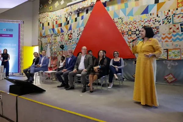 Governo de Minas expande projeto Trajeto Moda para 122 municípios até o fim de 2026