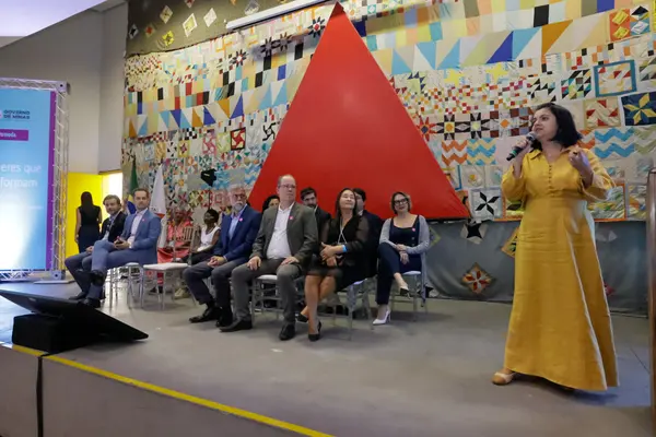 Governo de Minas expande projeto Trajeto Moda para 122 municípios até o fim de 2026