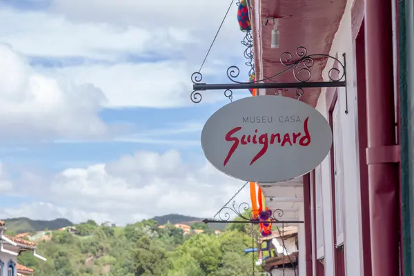 Museu Casa Guignard apresenta exposição inédita que recupera desenhos invisíveis de Guignard