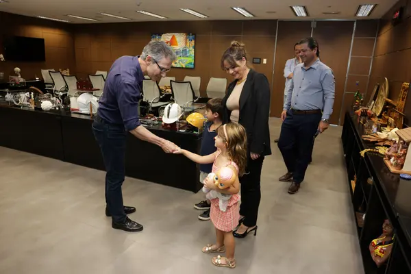 Governador de Minas empossa nova secretária de Estado de Cultura e Turismo