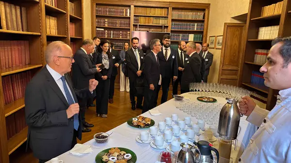 Em Roma, Governo do Estado participa do lançamento de guia voltado à promoção de negócios entre Minas e Itália