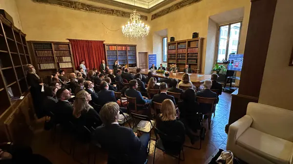 Em Roma, Governo do Estado participa do lançamento de guia voltado à promoção de negócios entre Minas e Itália