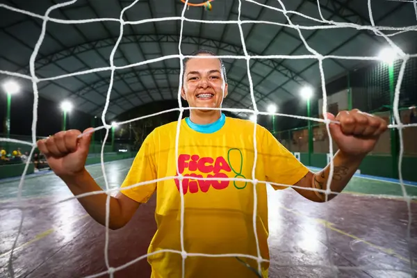 Atleta que passou pelo Fica Vivo!, do Governo de Minas, chega ao futsal feminino do Cruzeiro