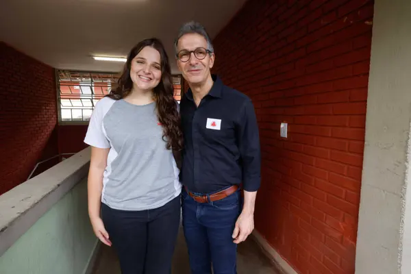 Governo do Estado lança Minas Bilíngue, projeto que promove o ensino de línguas e intercultural na rede pública