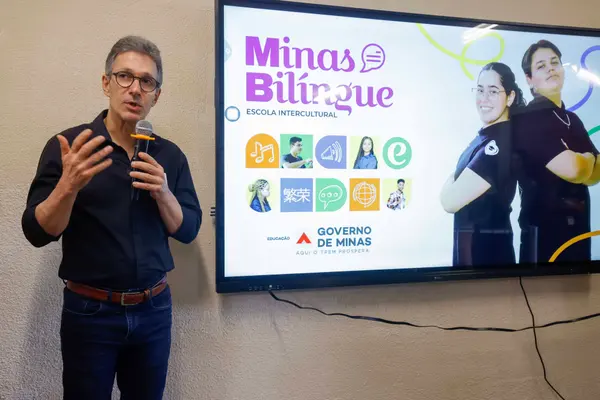 Governo do Estado lança Minas Bilíngue, projeto que promove o ensino de línguas e intercultural na rede pública