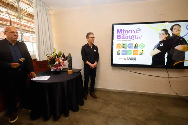 Governo do Estado lança Minas Bilíngue, projeto que promove o ensino de línguas e intercultural na rede pública