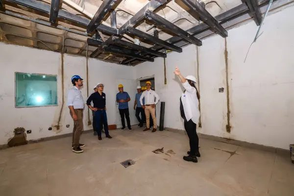Governo de Minas vistoria obras do Hospital Regional de Governador Valadares, que avançam dentro do cronograma