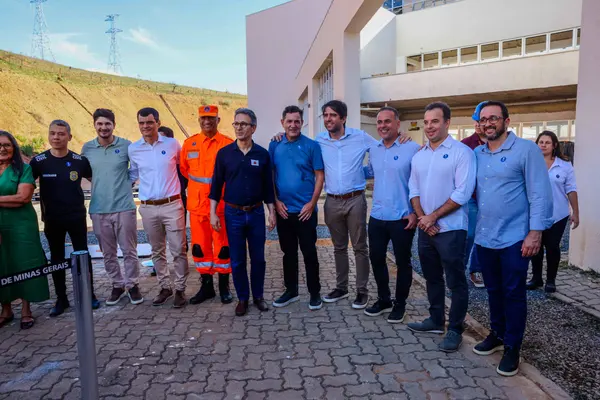 Governo de Minas vistoria obras do Hospital Regional de Governador Valadares, que avançam dentro do cronograma