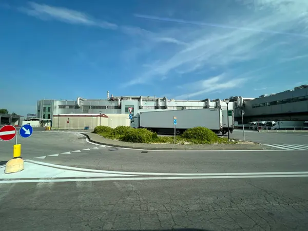 Governo de Minas vistoria obras do Hospital Regional de Governador Valadares, que avançam dentro do cronograma