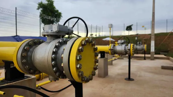 Governo de Minas inaugura Gasoduto Centro-Oeste, que marca a chegada de gás natural canalizado à região