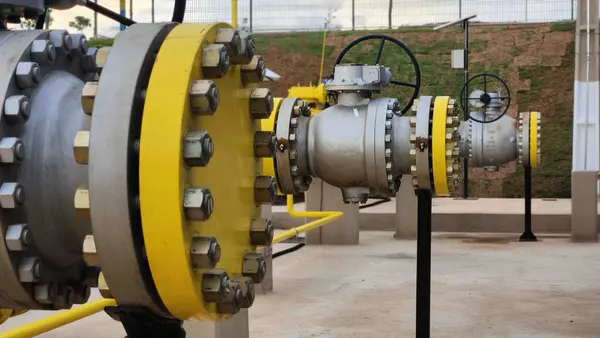 Governo de Minas inaugura Gasoduto Centro-Oeste, que marca a chegada de gás natural canalizado à região
