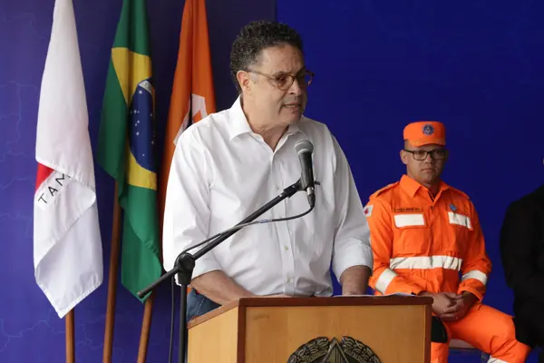 Governo de Minas inaugura Gasoduto Centro-Oeste, que marca a chegada de gás natural canalizado à região