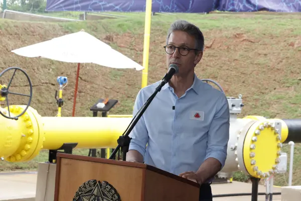 Governo de Minas inaugura Gasoduto Centro-Oeste, que marca a chegada de gás natural canalizado à região
