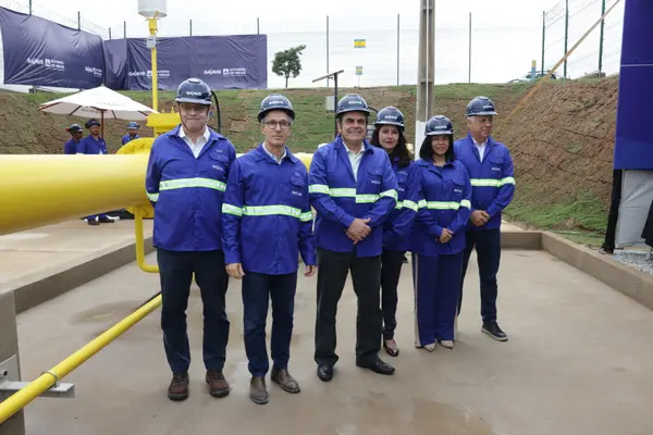 Governo de Minas inaugura Gasoduto Centro-Oeste, que marca a chegada de gás natural canalizado à região