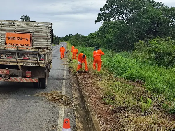  MG-259, entre Curvelo e Felixlândia