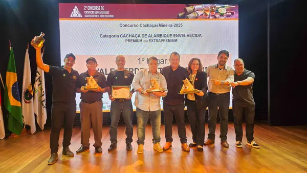 Conheça os campeões do 2º Concurso de Avaliação da Qualidade das Cachaças de Minas Gerais