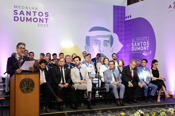 Governo de Minas entrega Medalha Santos Dumont a personalidades e instituições de destaque em 2025