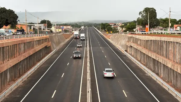 Governo de Minas entrega obras do Anel Viário de Bocaiúva e inaugura novo marco de mobilidade e desenvolvimento no Norte do estado