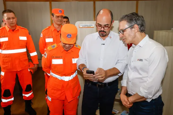Governo de Minas inaugura nova sede do Corpo de Bombeiros em Uberaba e anuncia concurso para a corporação
