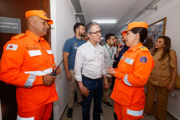 Governo de Minas inaugura nova sede do Corpo de Bombeiros em Uberaba e anuncia concurso para a corporação