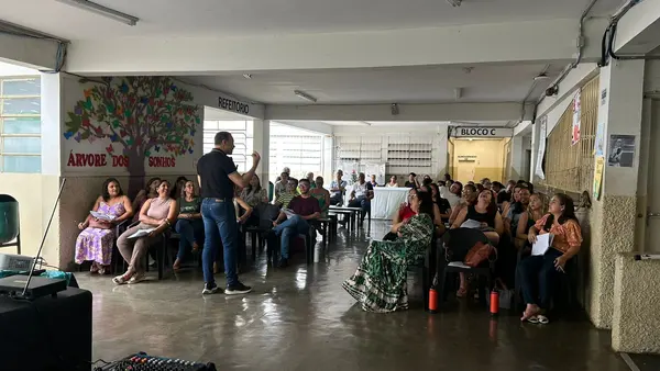 A Escola Estadual Antônio Canela é uma das 30 selecionadas para o Minas Bilíngue em 2026
