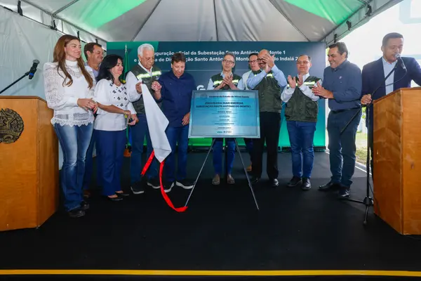 Governo de Minas entrega subestação da Cemig que beneficiará 50 mil moradores no Centro-Oeste do estado