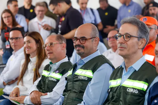 Governo de Minas entrega subestação da Cemig que beneficiará 50 mil moradores no Centro-Oeste do estado