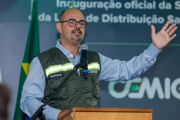 Governo de Minas entrega subestação da Cemig que beneficiará 50 mil moradores no Centro-Oeste do estado