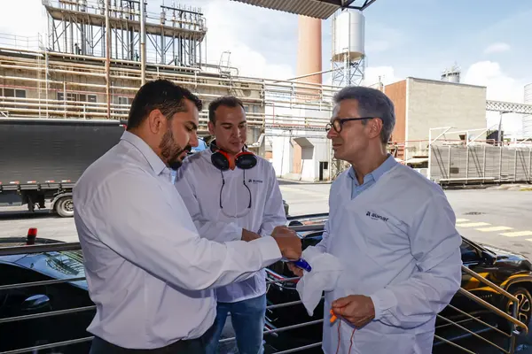 Governo de Minas acompanha entregas da Saúde e Segurança no Centro-Oeste do estado