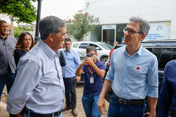 Governo de Minas acompanha entregas da Saúde e Segurança no Centro-Oeste do estado