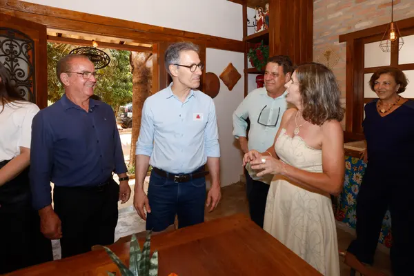 Governo de Minas acompanha entregas da Saúde e Segurança no Centro-Oeste do estado