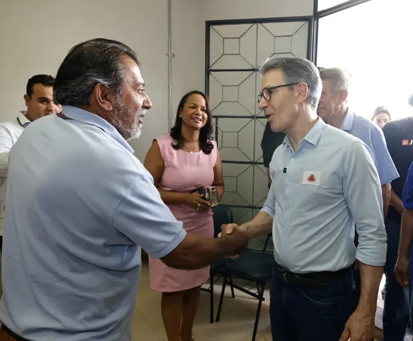 Governo de Minas acompanha entregas da Saúde e Segurança no Centro-Oeste do estado