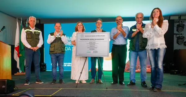 Governo de Minas inaugura projeto inédito da Cemig em Serra da Saudade, menor município do Brasil
