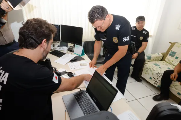 Governo de Minas vistoria e realiza troca de equipamentos da Polícia Civil em Nanuque