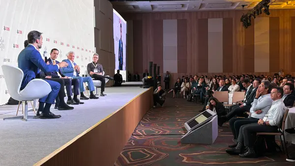 Governador destaca responsabilidade fiscal e transição energética em conferência internacional em São Paulo