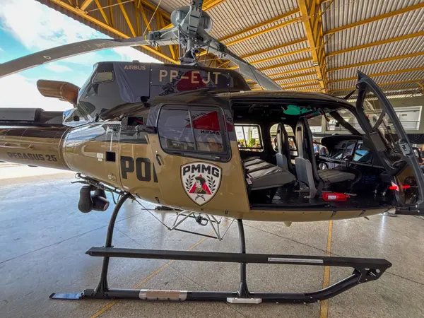 Governo de Minas participa da entrega de helicóptero e caminhão-tanque à Polícia Militar