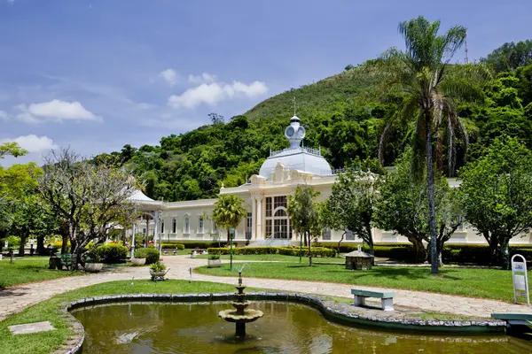 Parque das Águas de Caxambu, município inserido na Rota do Café do Sul de Minas