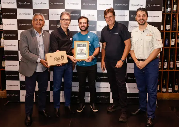Governo de Minas participa do lançamento da linha Cafés Campeões do Supermercado Verdemar