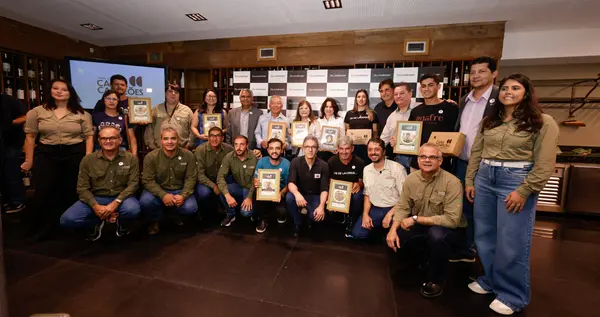 Governo de Minas participa do lançamento da linha Cafés Campeões do Supermercado Verdemar