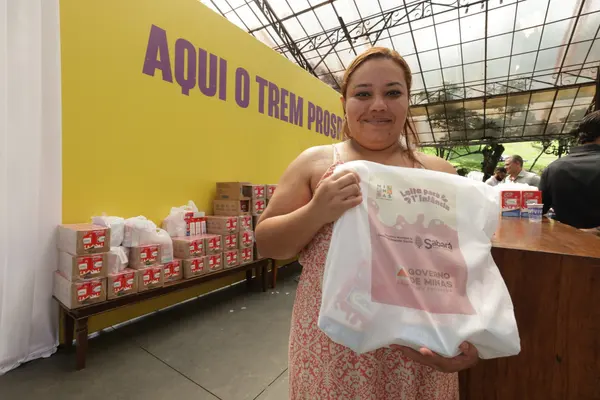 cuidadora de idosos Paloma Regina Almeida