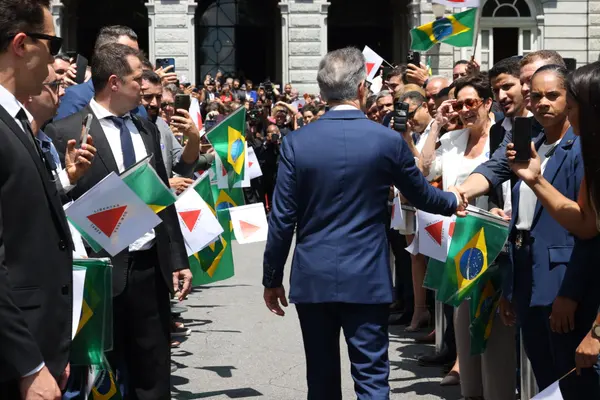 Governo de Minas realiza cerimônia de transmissão do cargo de governador de Romeu Zema para Mateus Simões
