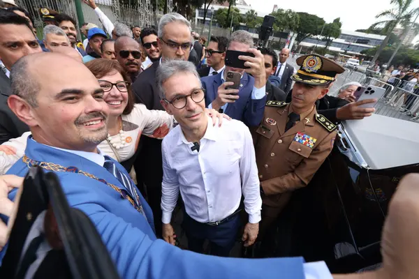 Governo de Minas realiza cerimônia de transmissão do cargo de governador de Romeu Zema para Mateus Simões