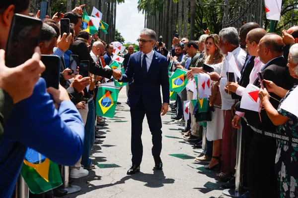 Governo de Minas realiza cerimônia de transmissão do cargo de governador de Romeu Zema para Mateus Simões
